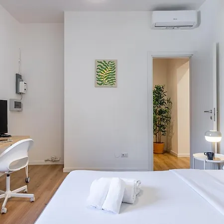 Sambuco1 - Quiet With 2 Double Bedrooms - B *