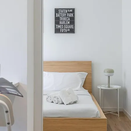 Sambuco1 - Quiet With 2 Double Bedrooms - B アパート *