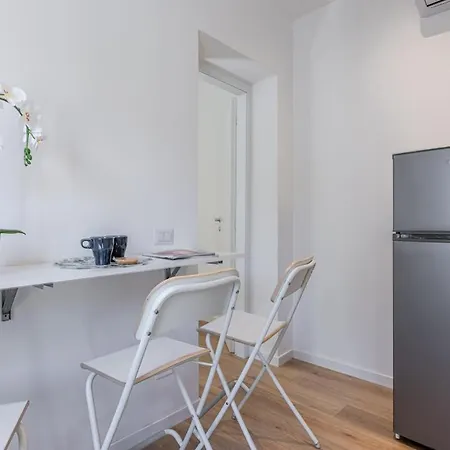 Sambuco1 - Quiet With 2 Double Bedrooms - B Appartamento