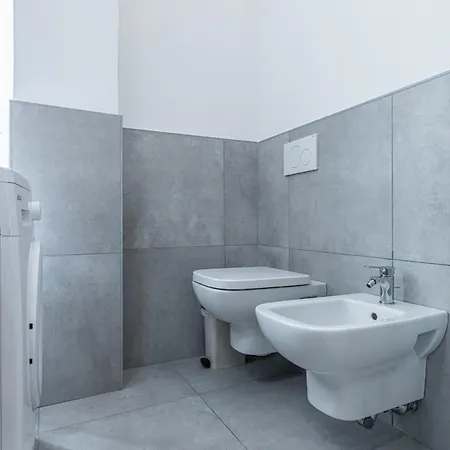 Sambuco1 - Quiet With 2 Double Bedrooms - B Appartamento